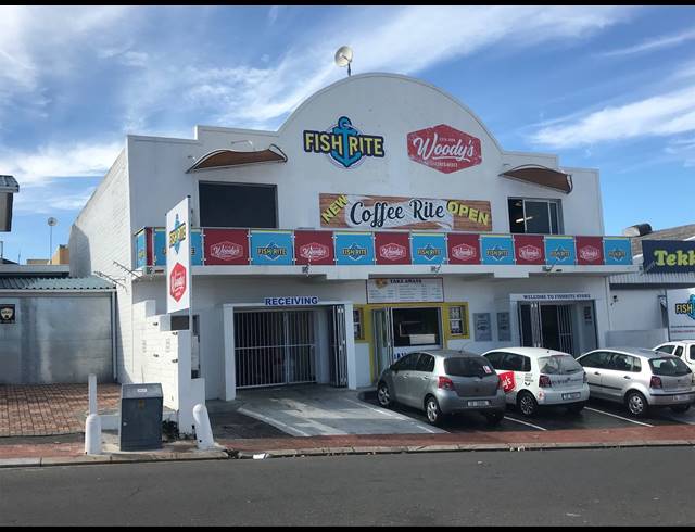 600M² RETAIL FOR SALE IN OAKDALE